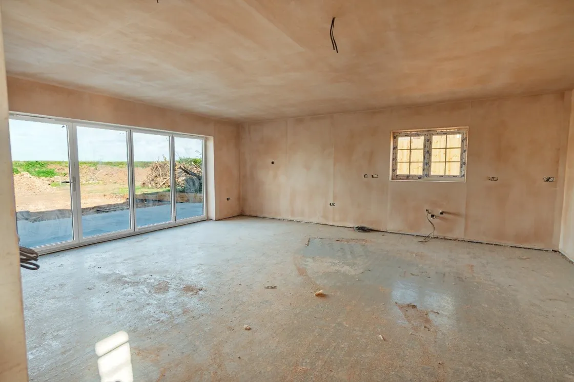 Original property photo before Virtual Renovation